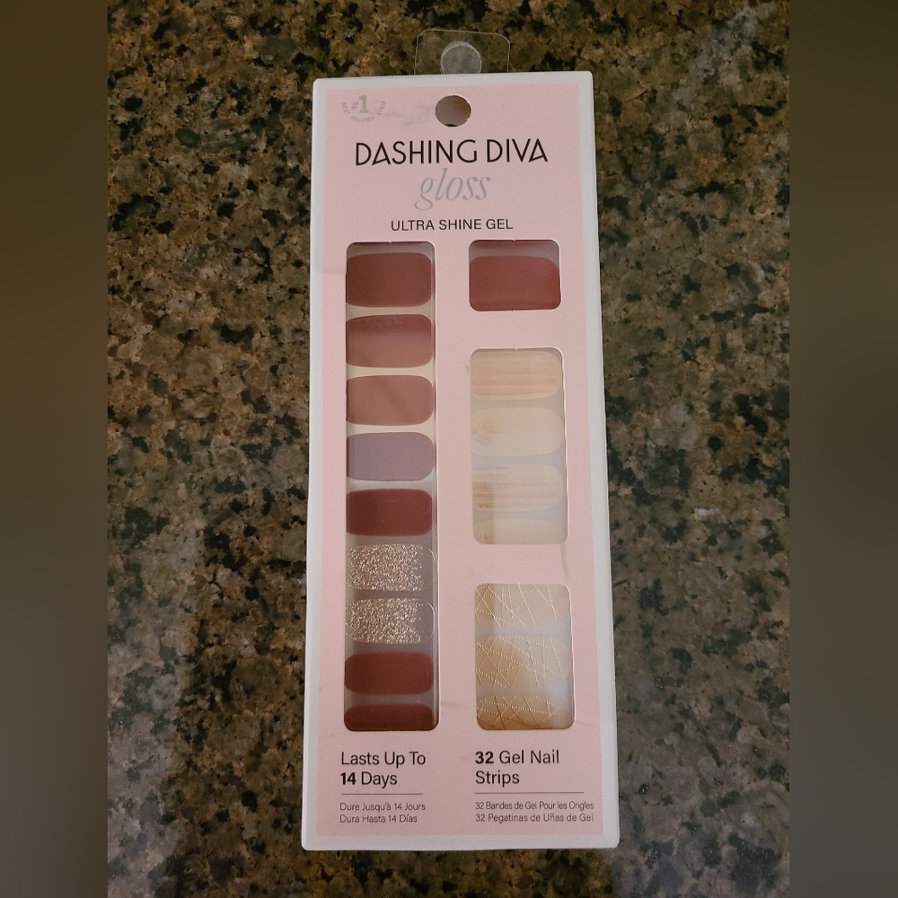 Dashing Diva Gel Nails